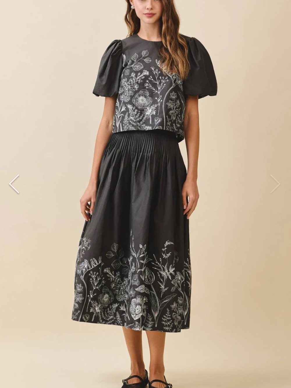 NWT TCEC Black Midi Skirt with White Floral Border